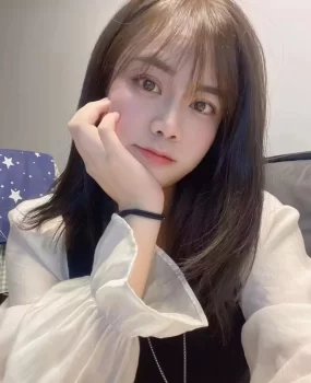 个人鸣凤系奶霸大白软