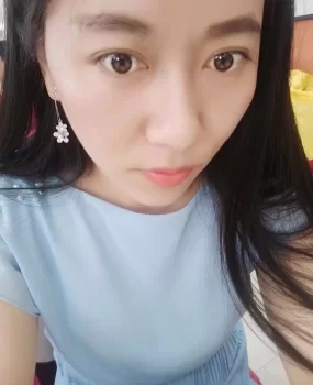 验证长得很像俞飞鸿的兼职女
