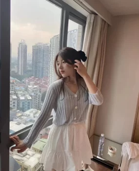 极品 少有 馒头一线天 特别粉 超级雪白